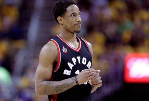 他都铭记在 他都铭记在