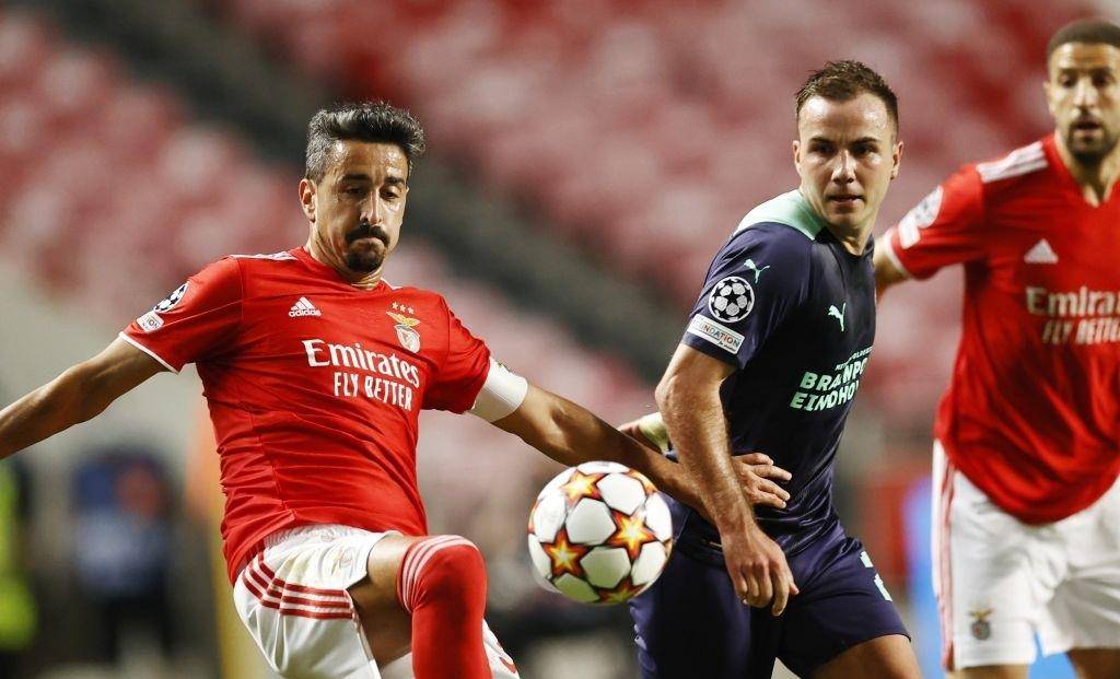 年轻球员不 年轻球员不