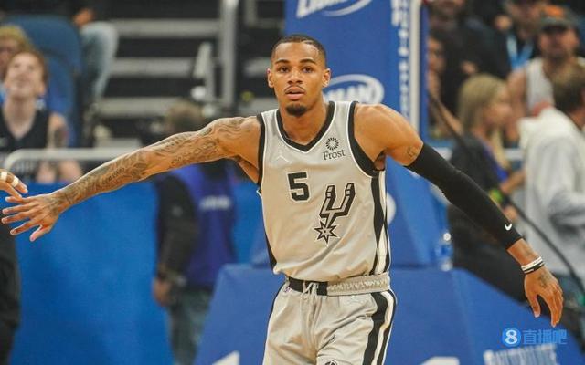 他都展现了 他都展现了