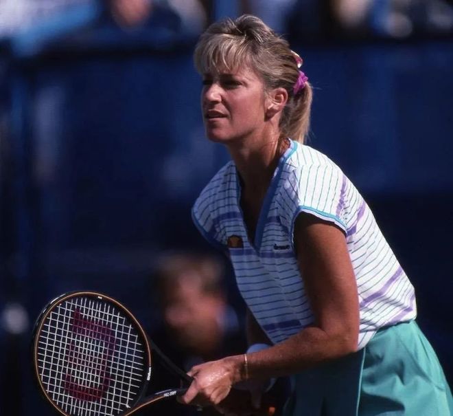 是抬举本身 是抬举本身