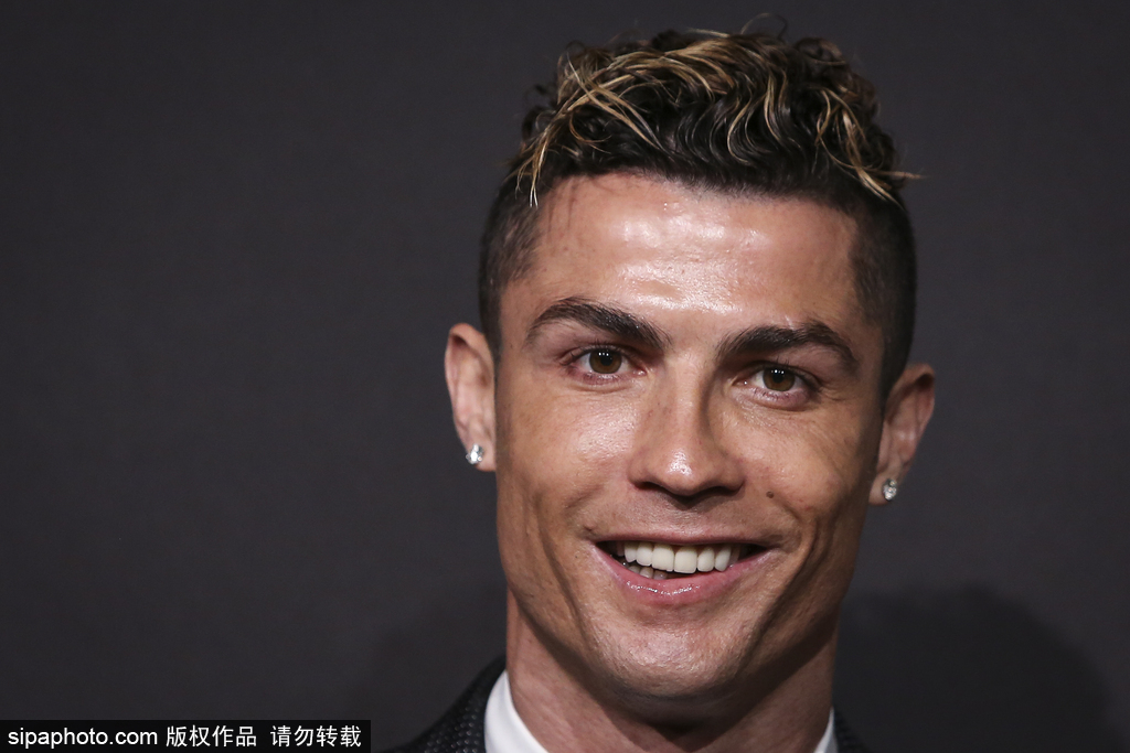 第一脚触球 第一脚触球