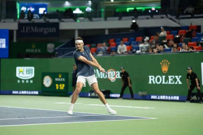 体现在换人 体现在换人