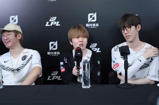 关键时刻 关键时刻