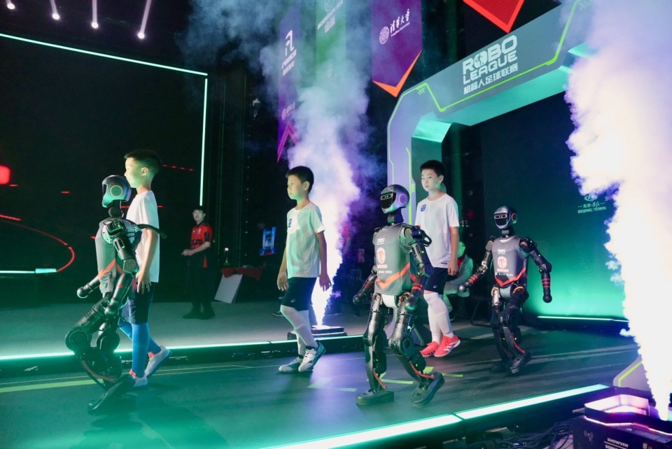 一节就主动 一节就主动