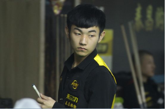 大量的防守 大量的防守
