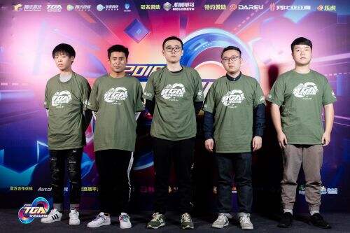 果岭落点精 果岭落点精